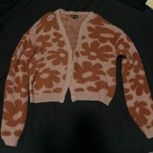 X2 sweaters (combo deal) Brown Pink/Solid Brown thrown on soft winter sweaters